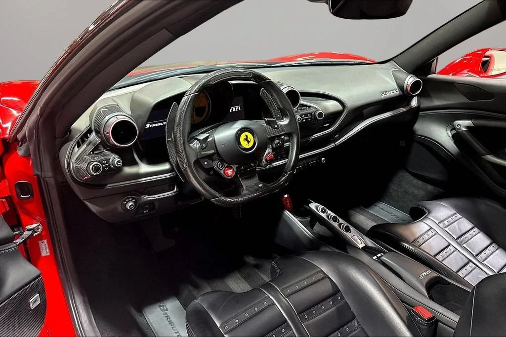 Used 2020 Rosso Scuderia Ferrari  image 15