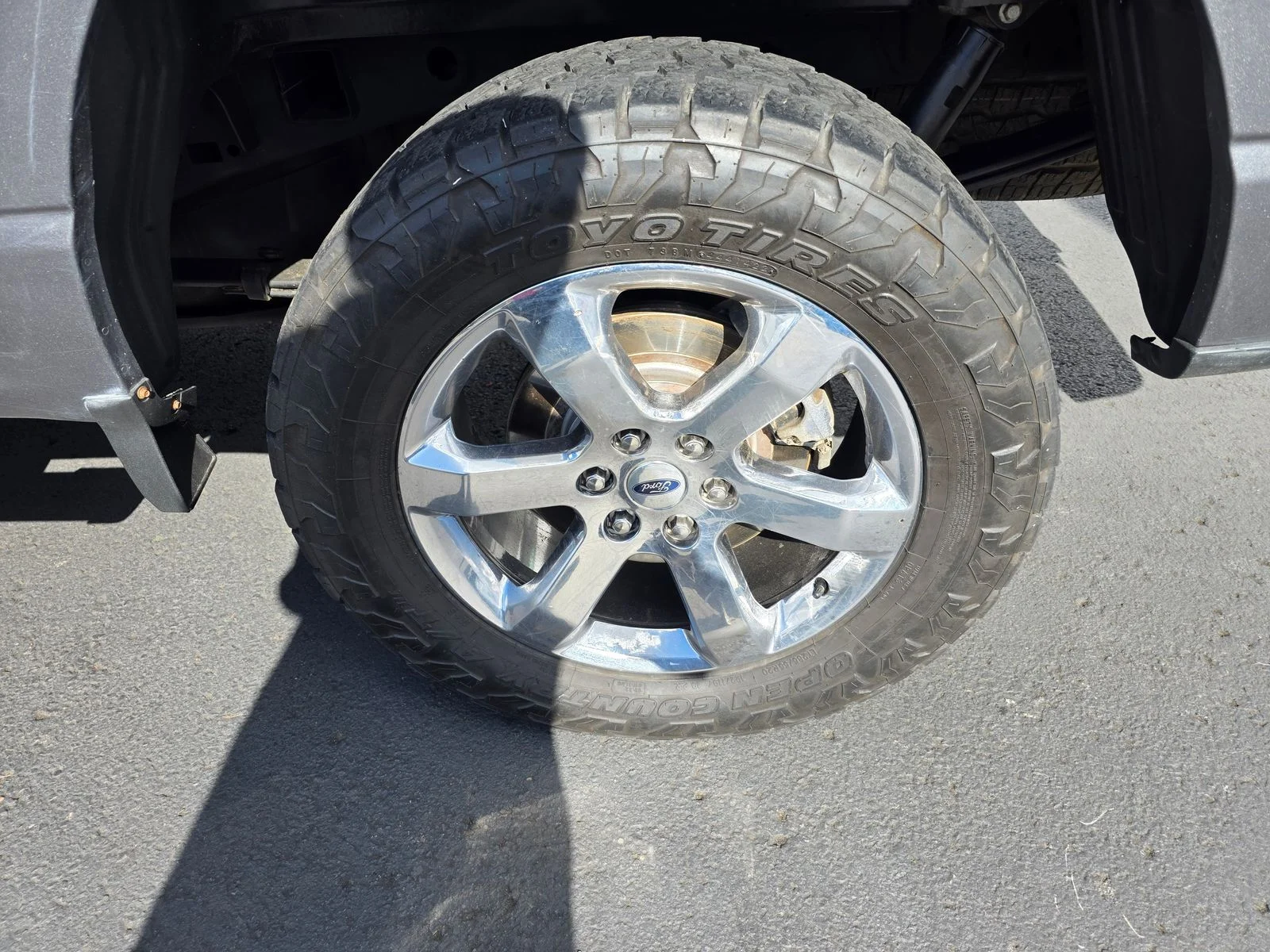 Used 2021 Gray Metallic Ford XLT image 9
