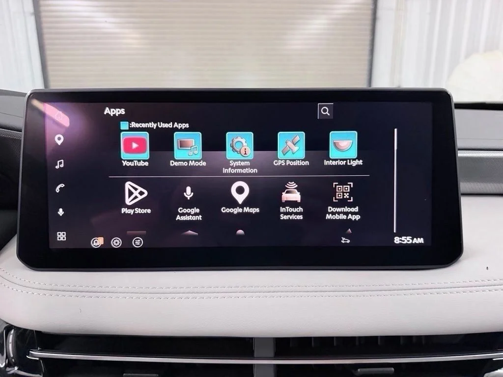 New 2027 RADIANT WHITE INFINITI Luxe AWD image 24