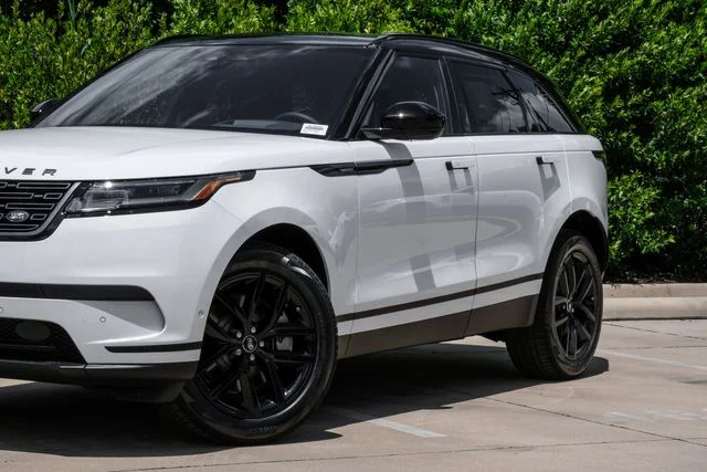 New 2026 White Land Rover S image 7