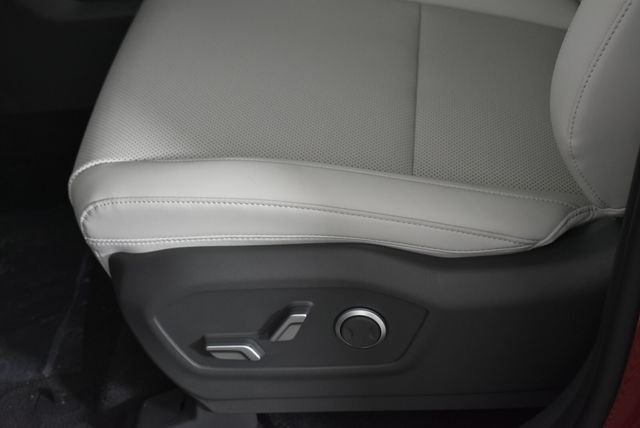 New 2026 Red Hyundai SEL image 33