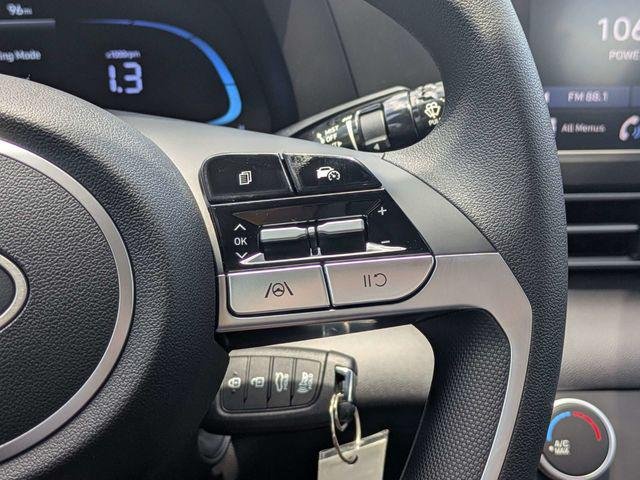 New 2026 White Hyundai SE image 24