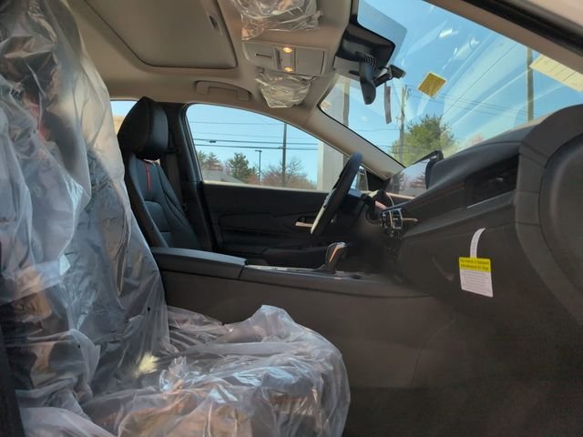 2026 Nissan Sentra SR - Photo 26