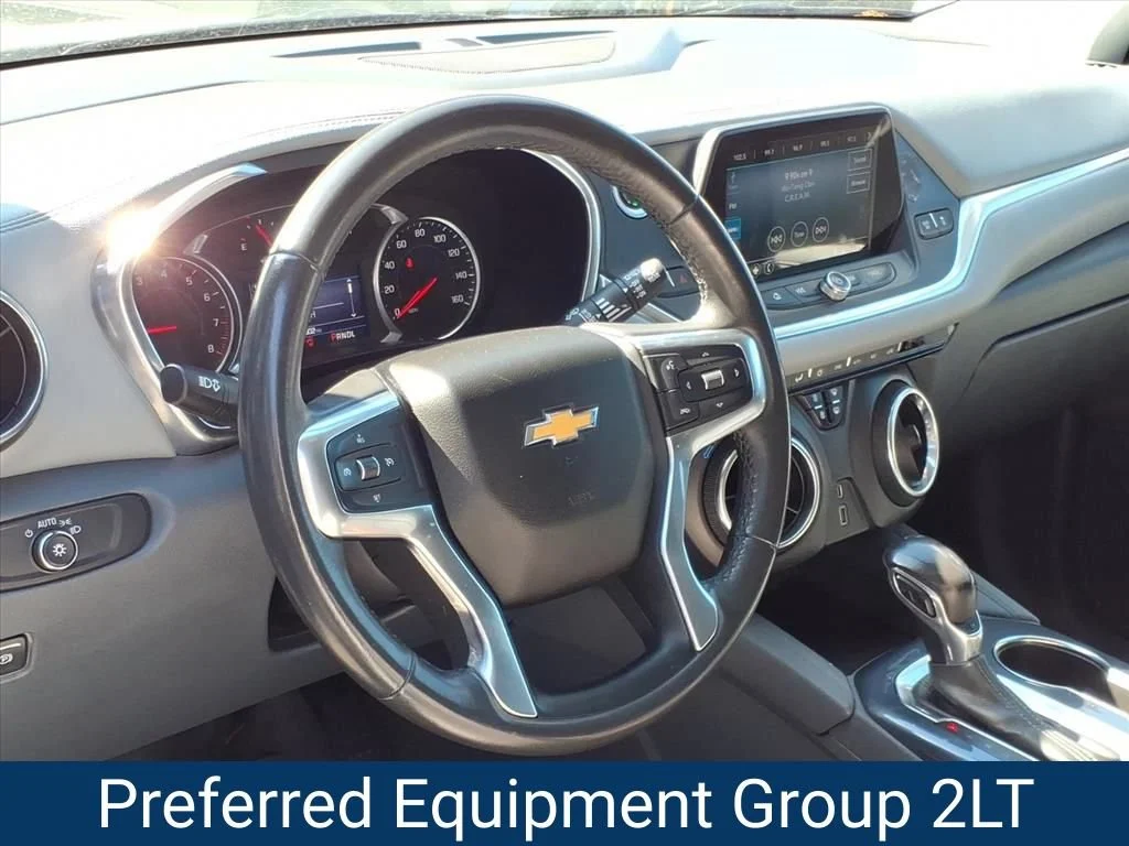 Certified Used 2020 SUMMIT WHITE Chevrolet LT image 2