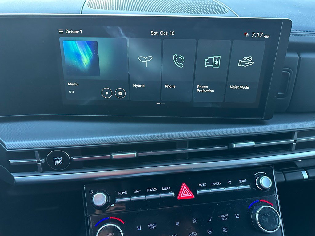 2025 Hyundai Santa Fe SEL - Photo 16
