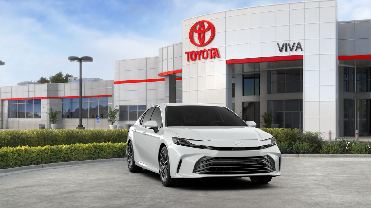 New 2026 Wind Chill Pearl Toyota XLE image 24