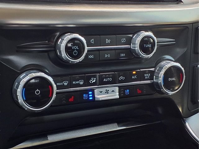 Used 2023  Ford XL image 10