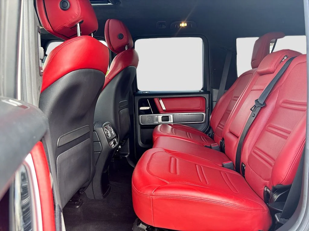 Used 2021 designo Diamond White Metallic Mercedes-Benz G 550 image 20