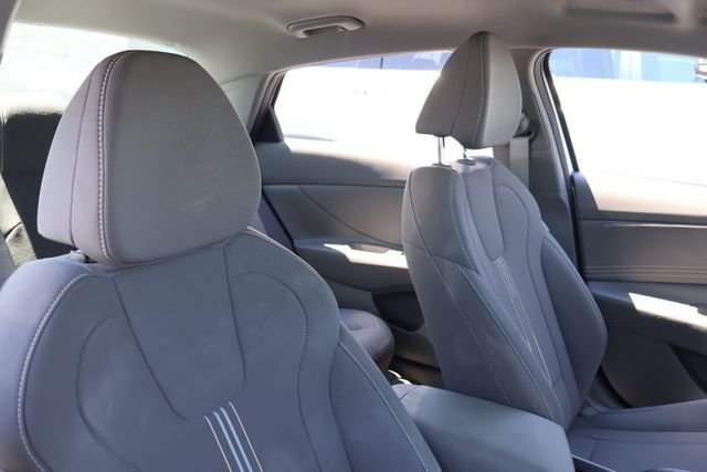 2026 Hyundai Elantra SEL Sport - Photo 18
