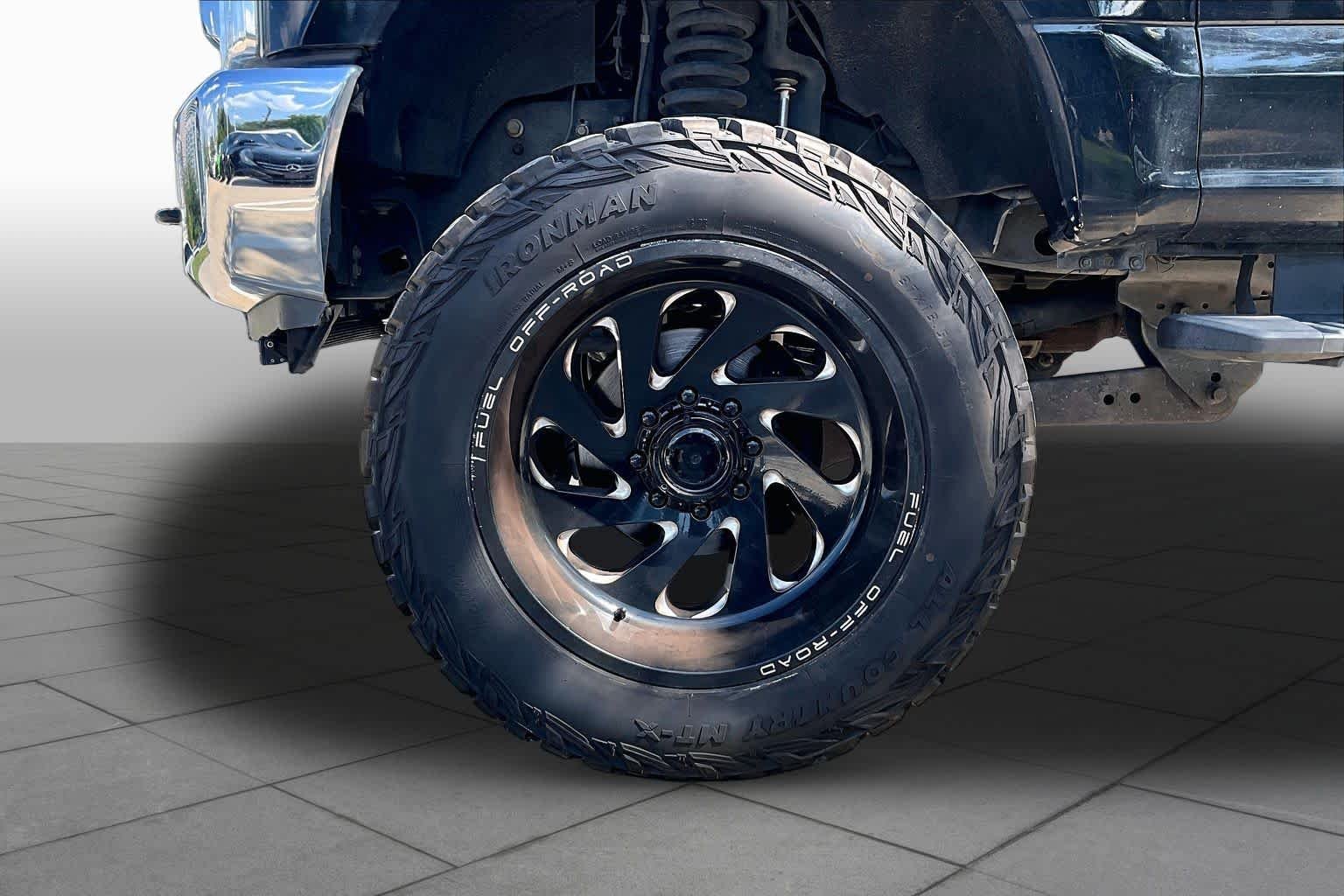 Used 2018 Shadow Black Ford XL image 10