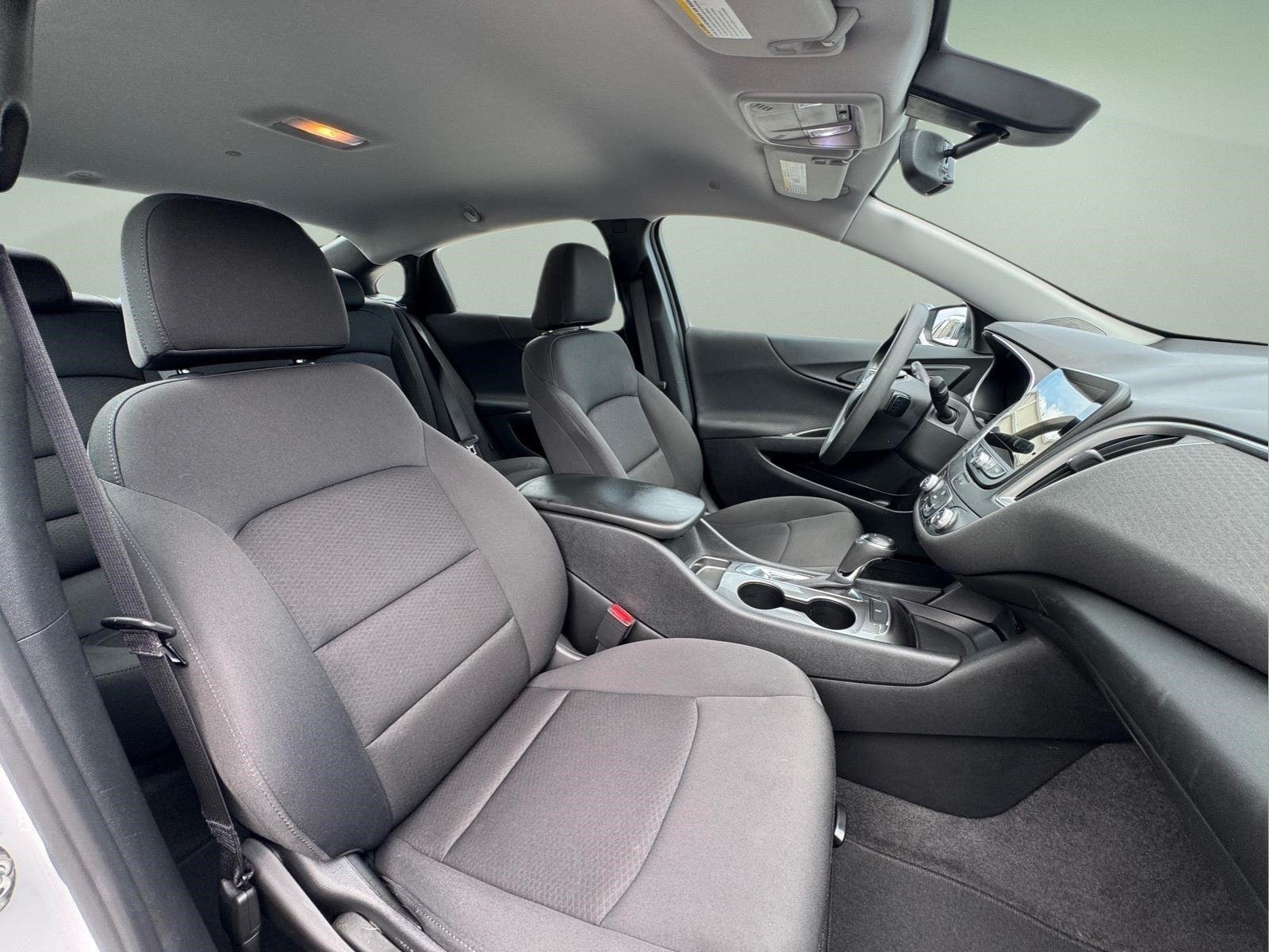 Used 2020 Summit White Chevrolet LS image 15