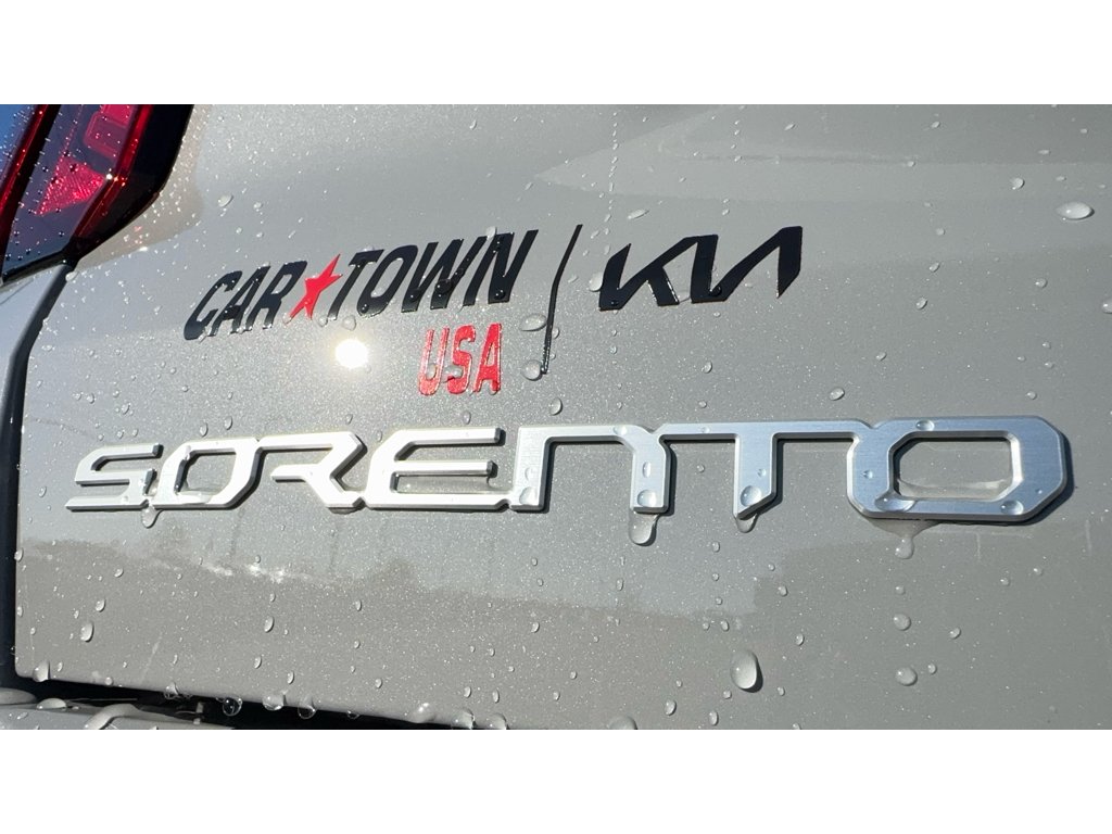 New 2026 Wolf Gray Kia EX image 6