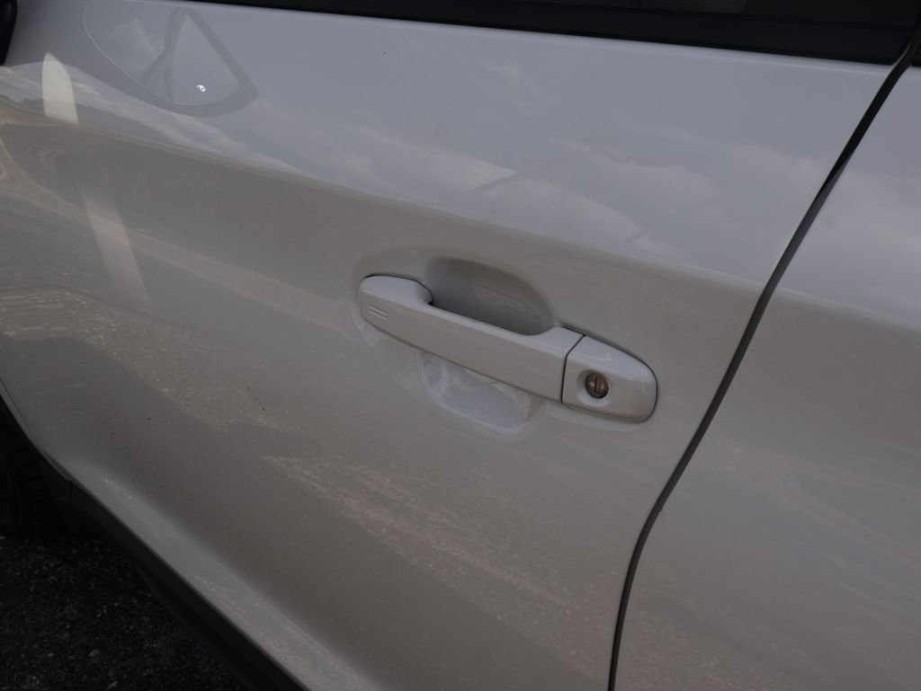 Used 2024 White Subaru Onyx Edition image 19