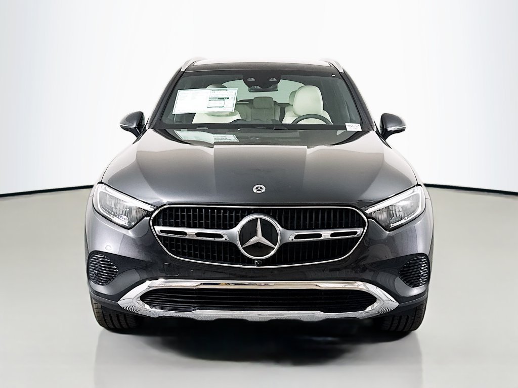 New 2026 Graphite Grey Metallic Mercedes-Benz GLC 300 image 35