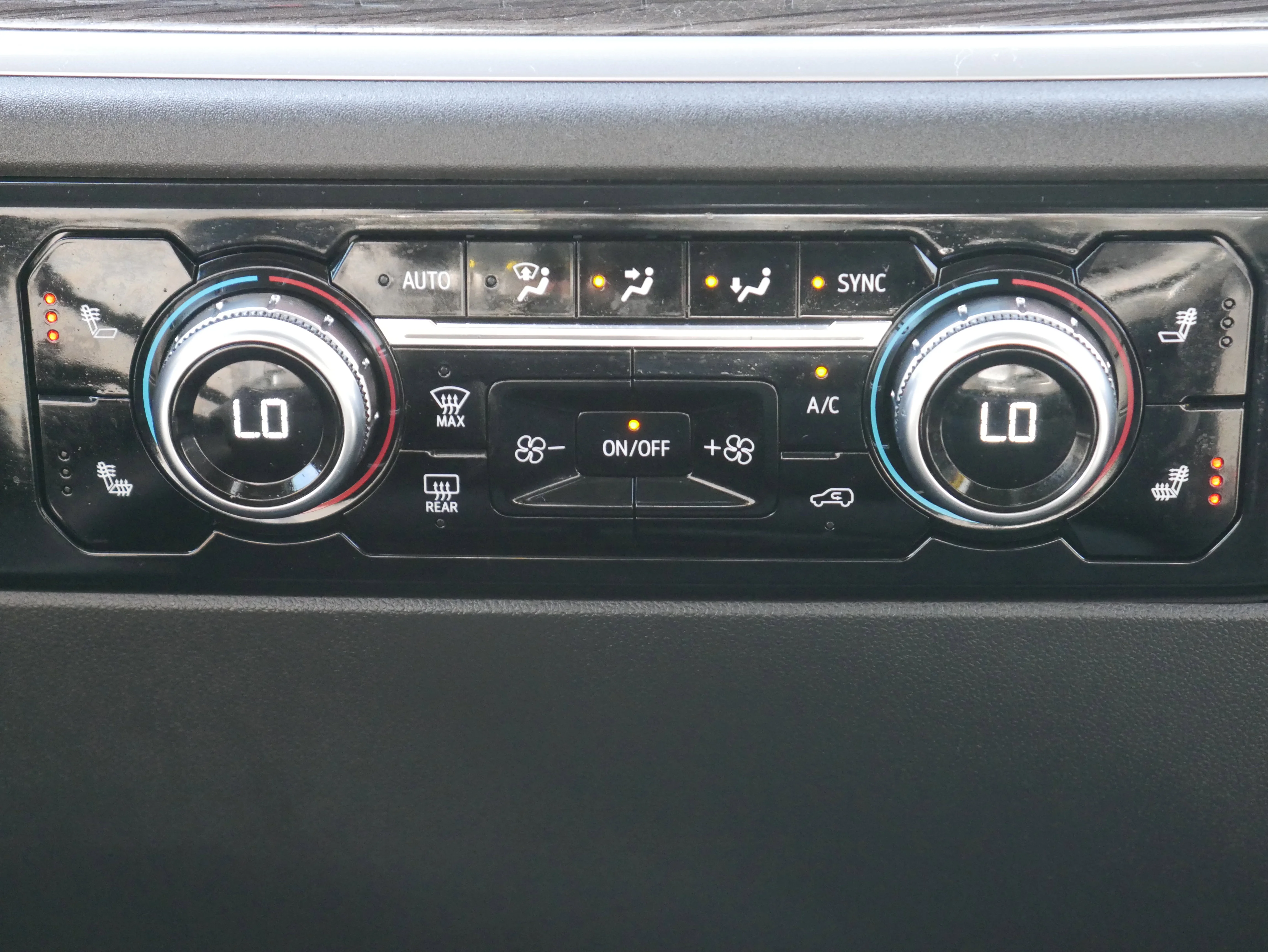 2025 GMC Sierra 1500 Elevation - Photo 21