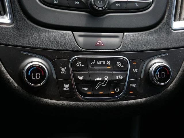 Used 2017 Silver Chevrolet Hybrid image 23