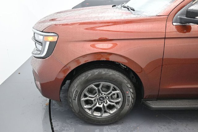 New 2027 Bronze Fire Metallic Tinted Clearcoat Ford Active image 59
