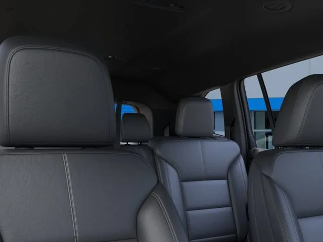 New 2026 Summit White GMC Elevation image 24