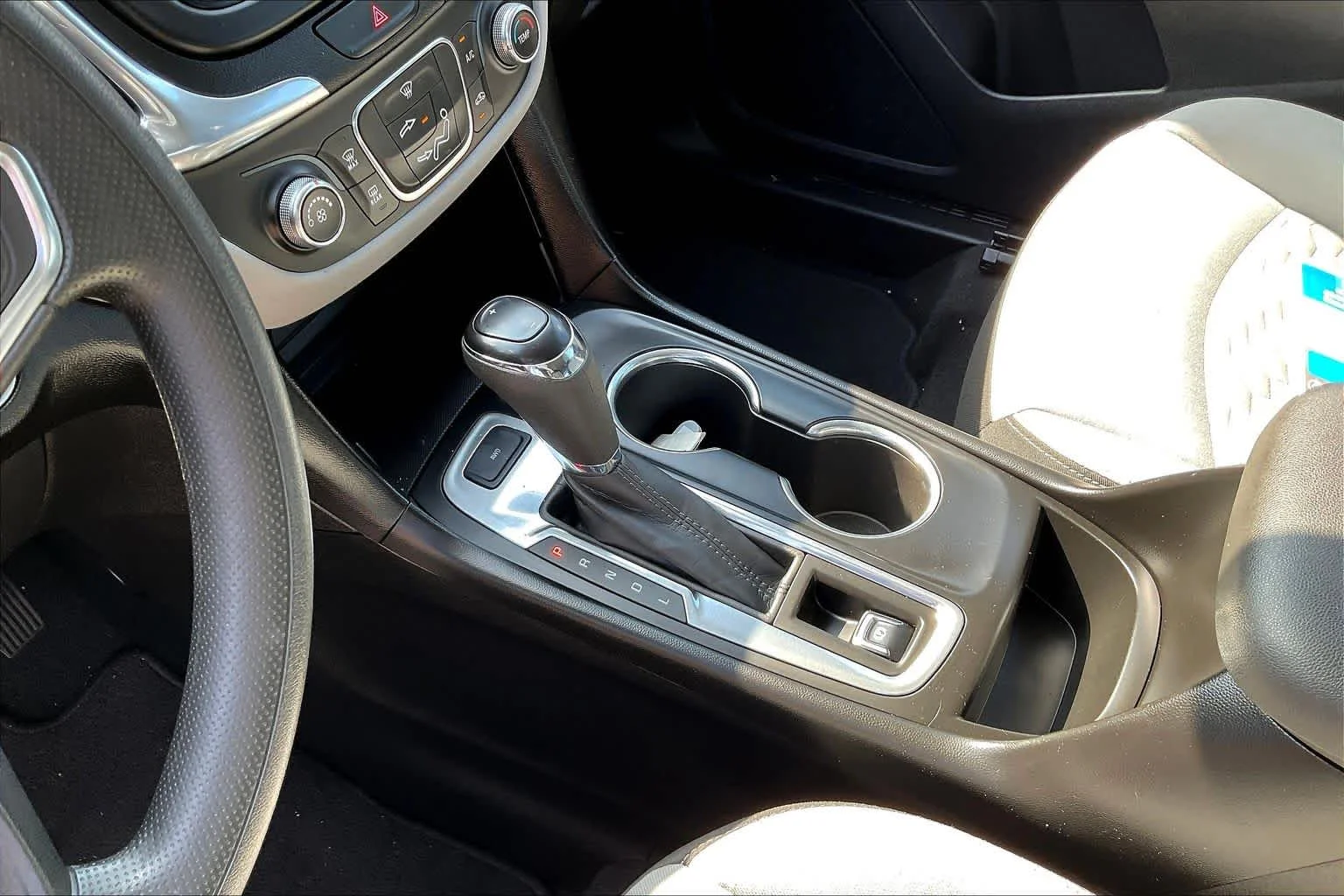 Used 2021 Summit White Chevrolet LS image 16