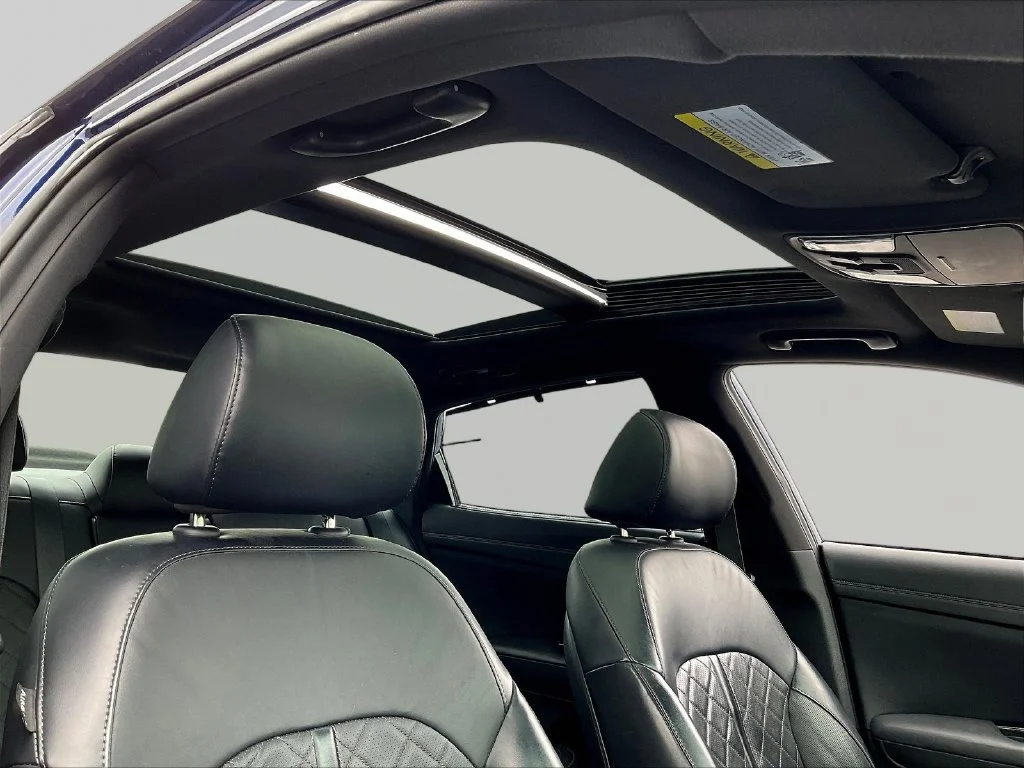 Used 2019 Horizon Blue Kia SX image 30
