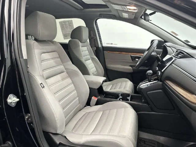 Used 2020  Honda EX image 28