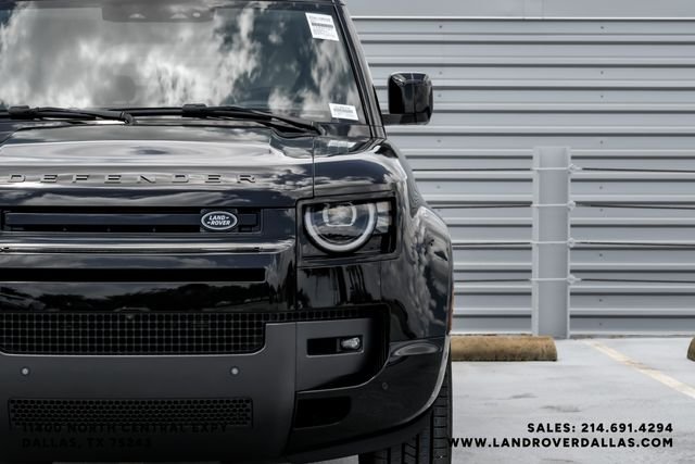 New 2026 Santorini Black Land Rover X-Dynamic SE image 42