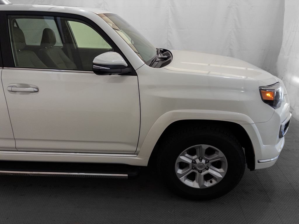 Used 2023 Blizzard Pearl Toyota Limited image 9