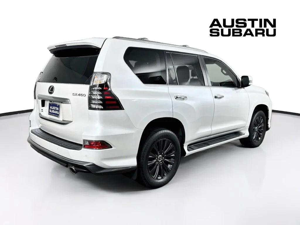 Used 2023 White Lexus 460 image 7
