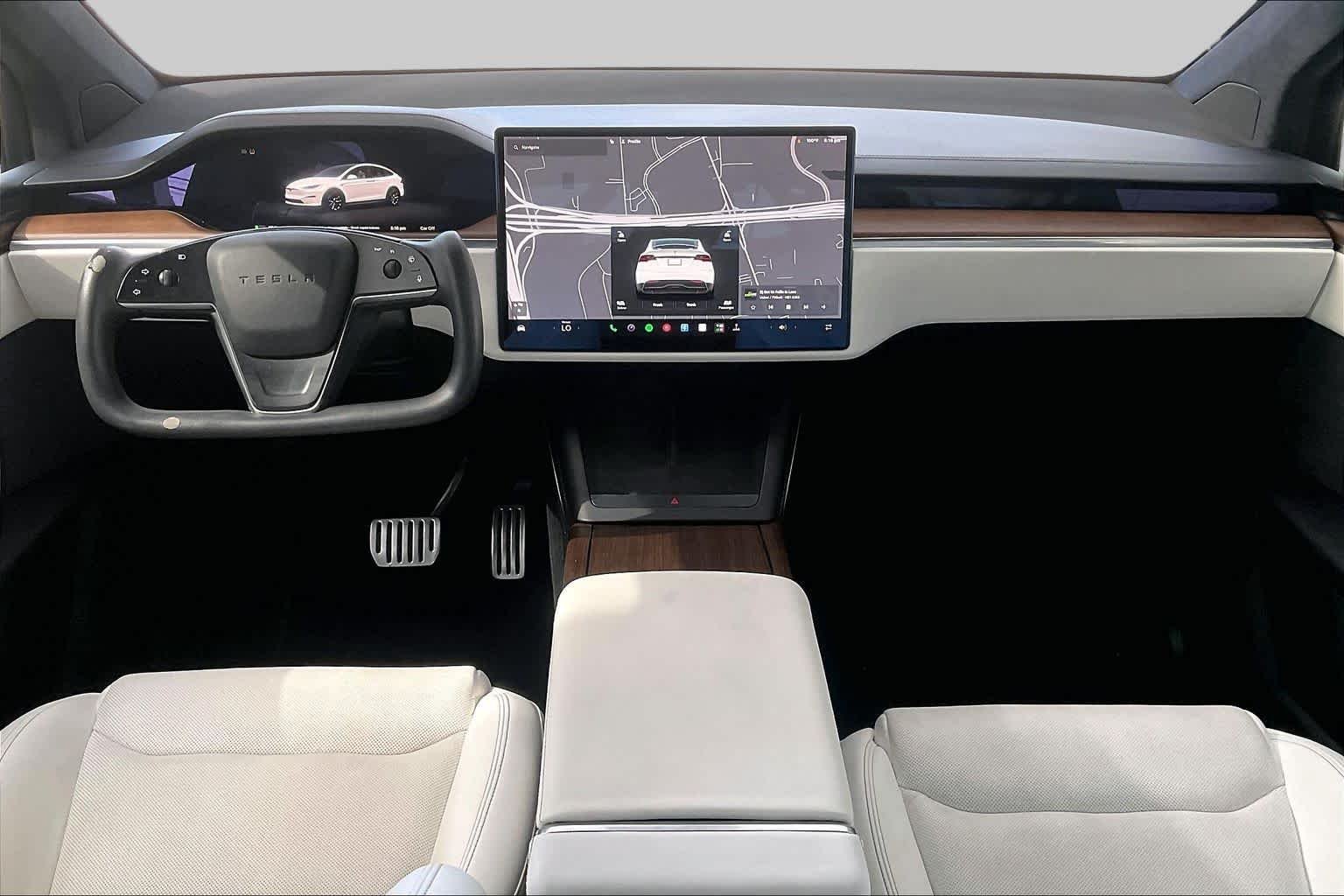Used 2022 Pearl White Multi-Coat Tesla  image 15