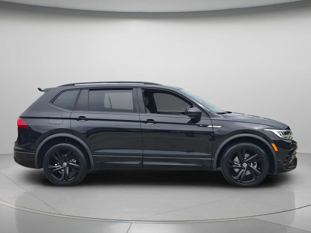 Certified Used 2024 Black Volkswagen 2.0T SE R-Line Black image 4