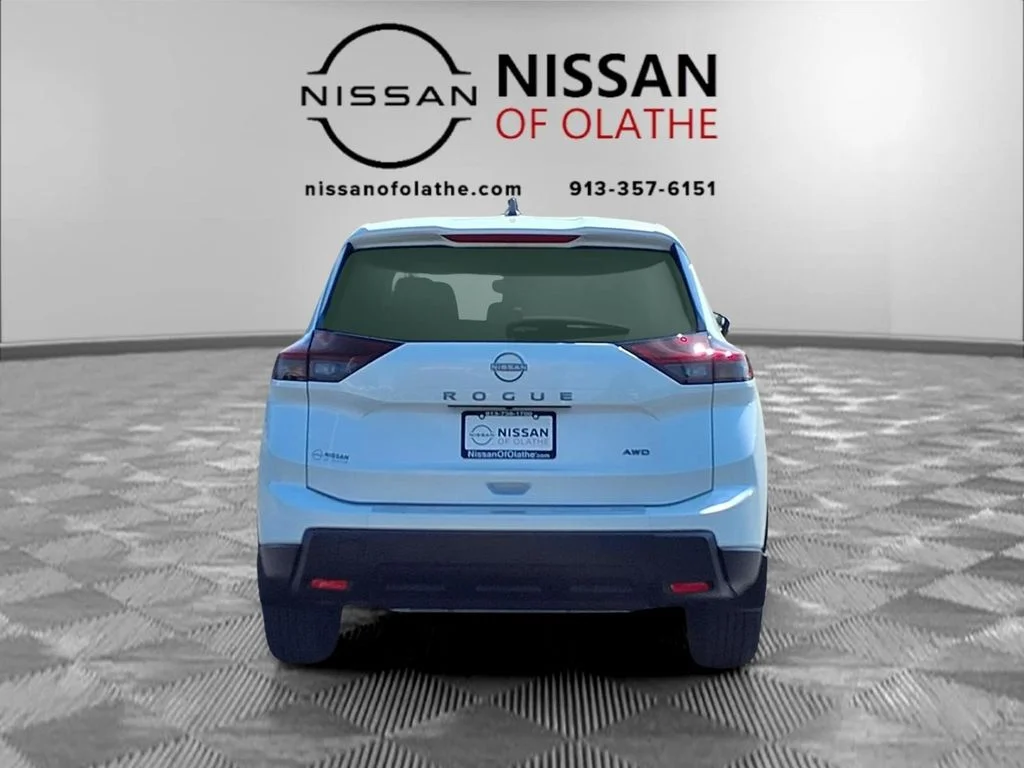 New 2026 Everest White Pearl TriCoat Nissan SV image 27