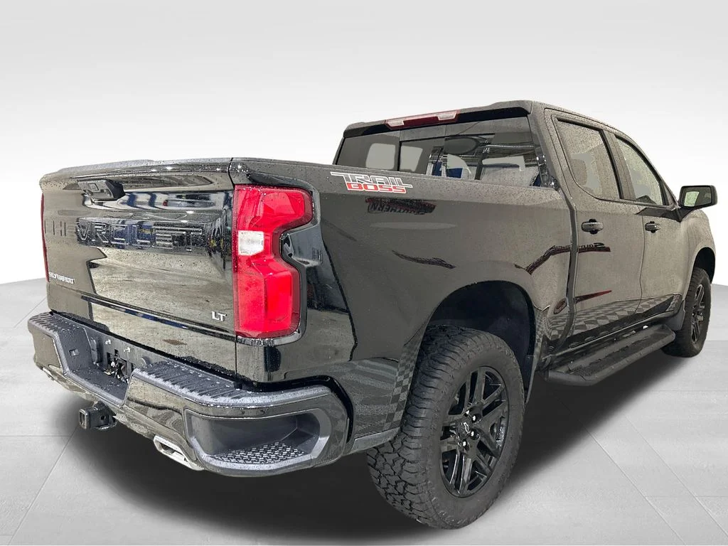 Used 2025 Black Chevrolet LT Trail Boss image 6