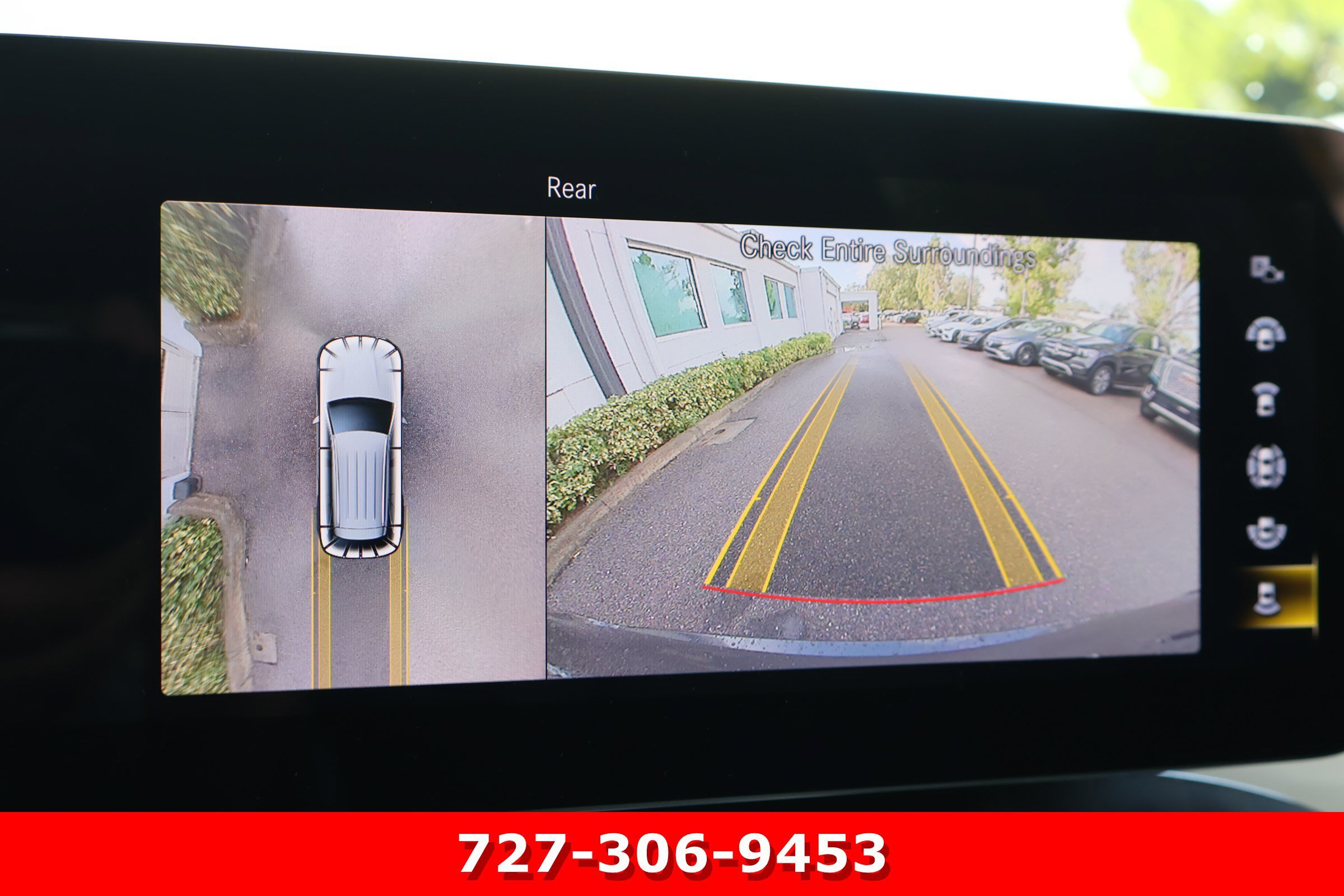Certified Used 2022 Graphite Gray Metallic Mercedes-Benz GLC 300 image 4