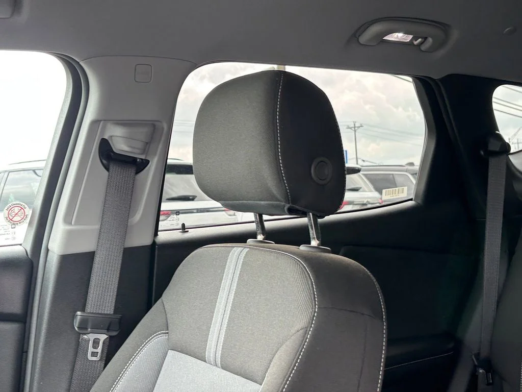 Used 2025 Black Chevrolet LT image 13