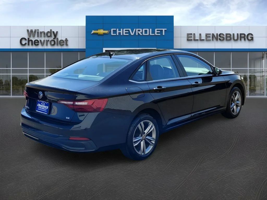2024 Volkswagen Jetta SE - Photo 7