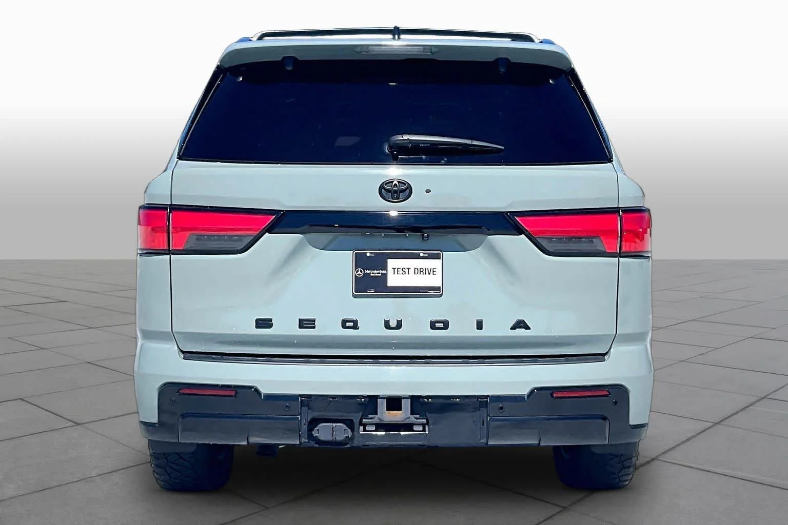 Used 2024 Lunar Rock Toyota Platinum image 5