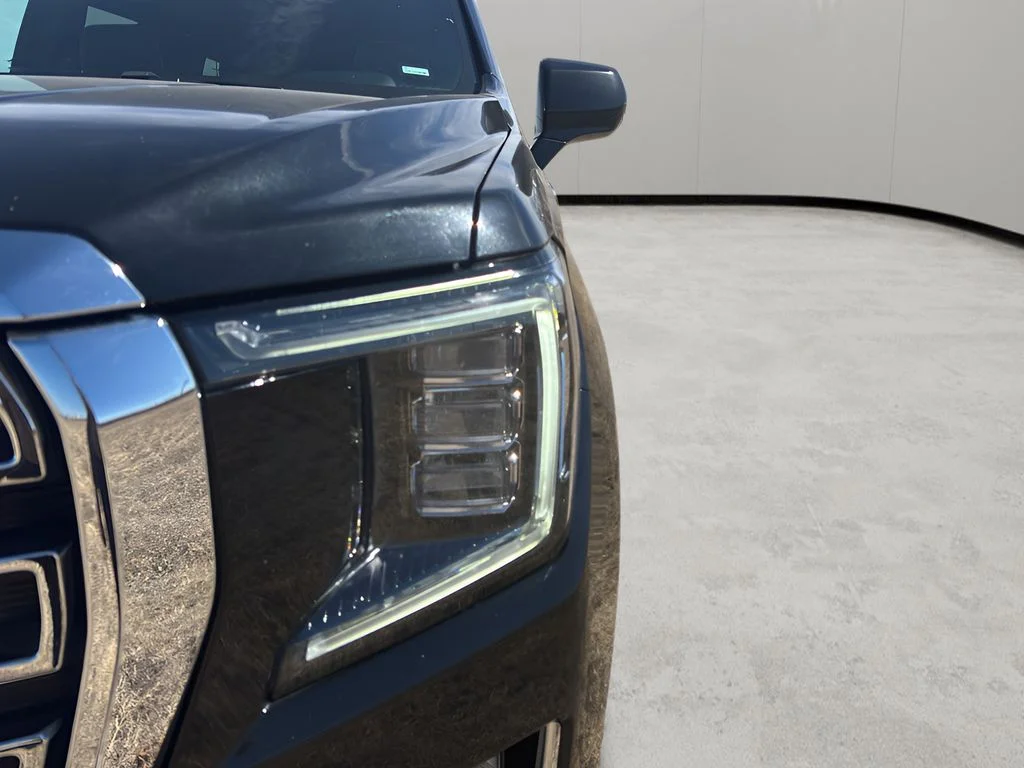 Used 2024 Onyx Black GMC SLT image 11