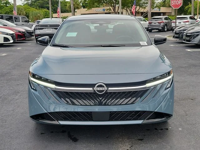 New 2027 Atlantic Gray Metallic Nissan SV image 2