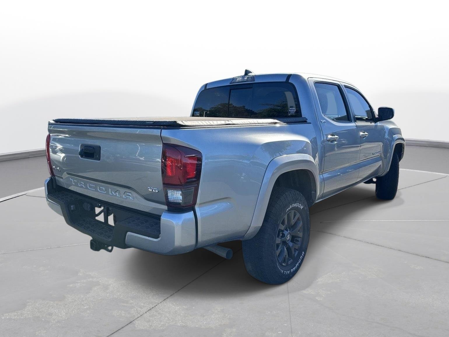 Used 2022 Celestial Silver Metallic Toyota SR5 image 6