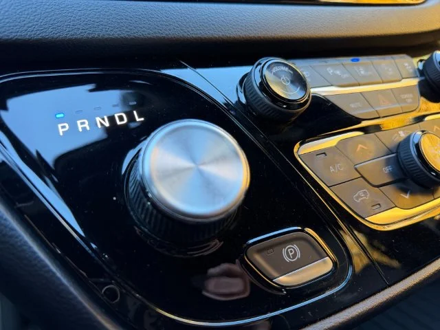 Used 2020 Black Chrysler Touring L Plus image 18