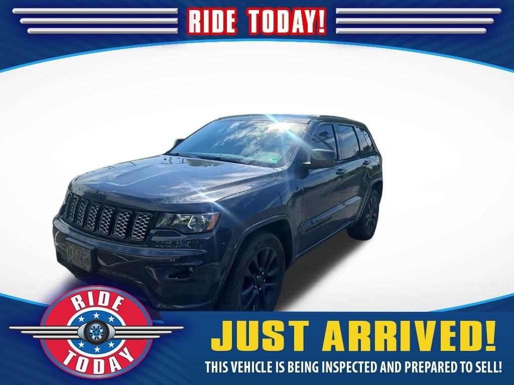 2018 Jeep Grand Cherokee Altitude 4WD's photo