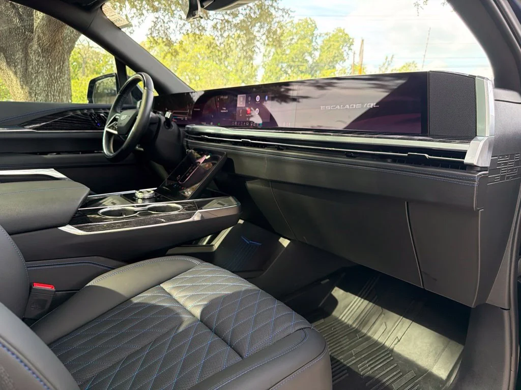 Used 2026 Black Cadillac Sport image 32