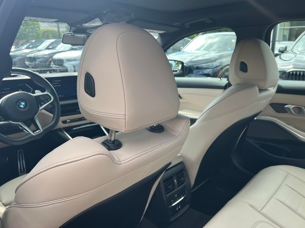 2025 BMW 3 Series 330i - Photo 26