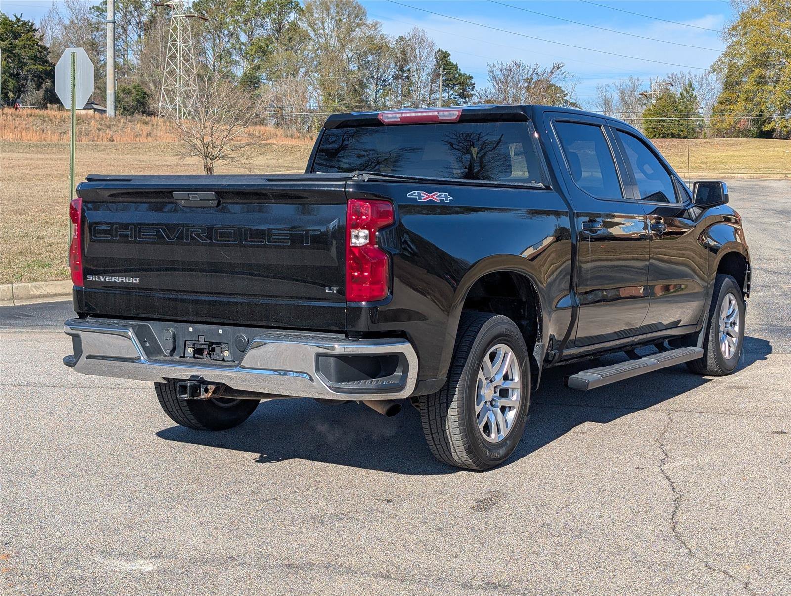 2021 Chevrolet Silverado 1500 LT - Photo 8