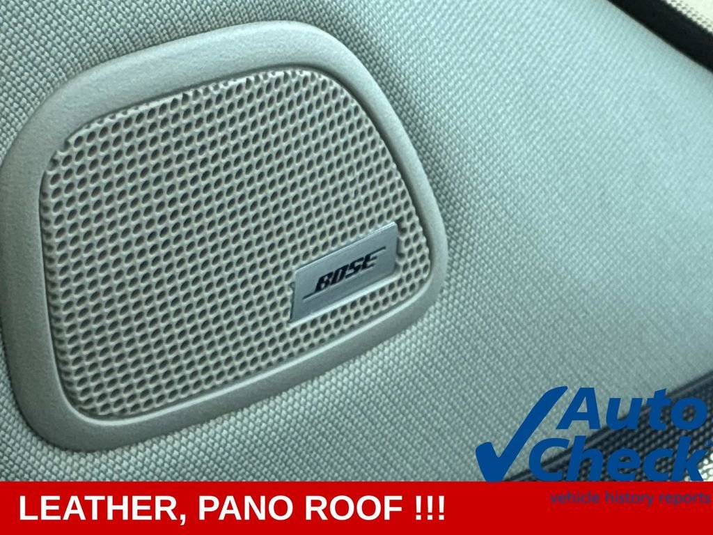 Used 2020 Black Nissan SL image 32