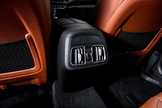 Used 2021 Nero Maserati  image 26