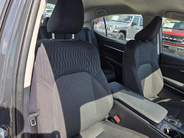 Used 2025 BLACK Toyota LE image 32