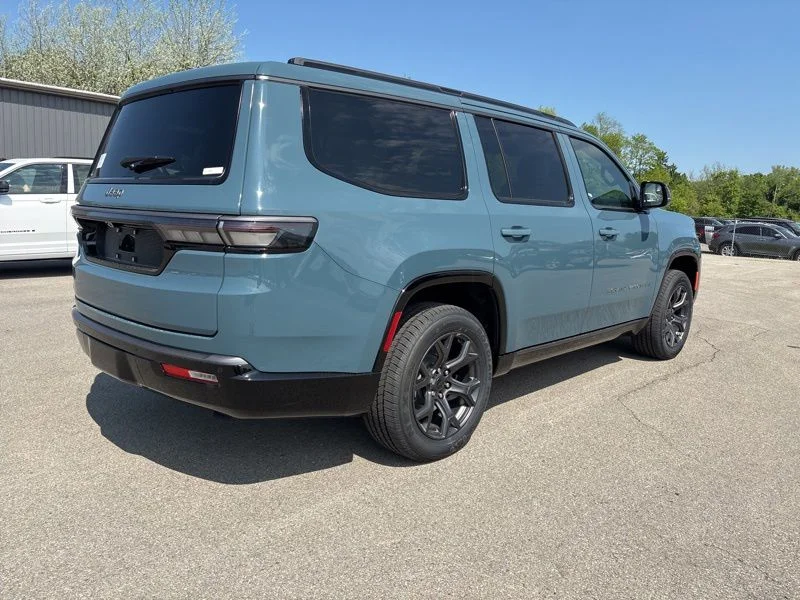New 2026 Steel Blue Jeep Limited Altitude image 3