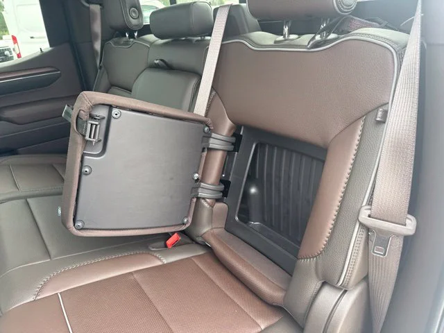Used 2025 White GMC Denali image 16