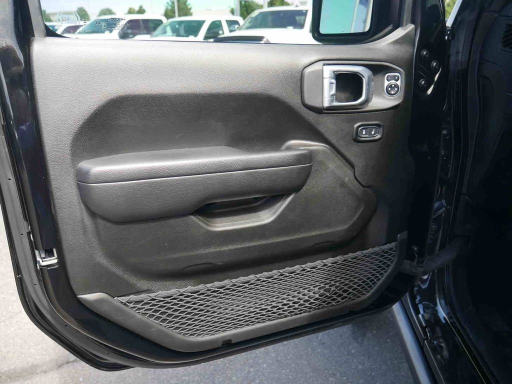 Used 2024 Black Jeep Rubicon image 26